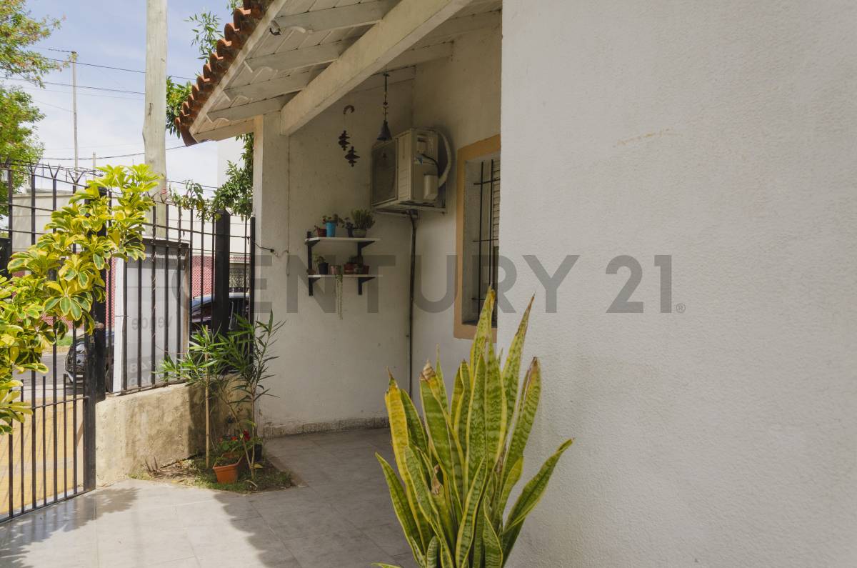 Casa de 2 dormitorios en La Plata, foto 2