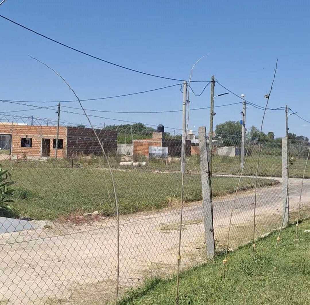 Lote de 288 m² en Los Hornos, foto 3
