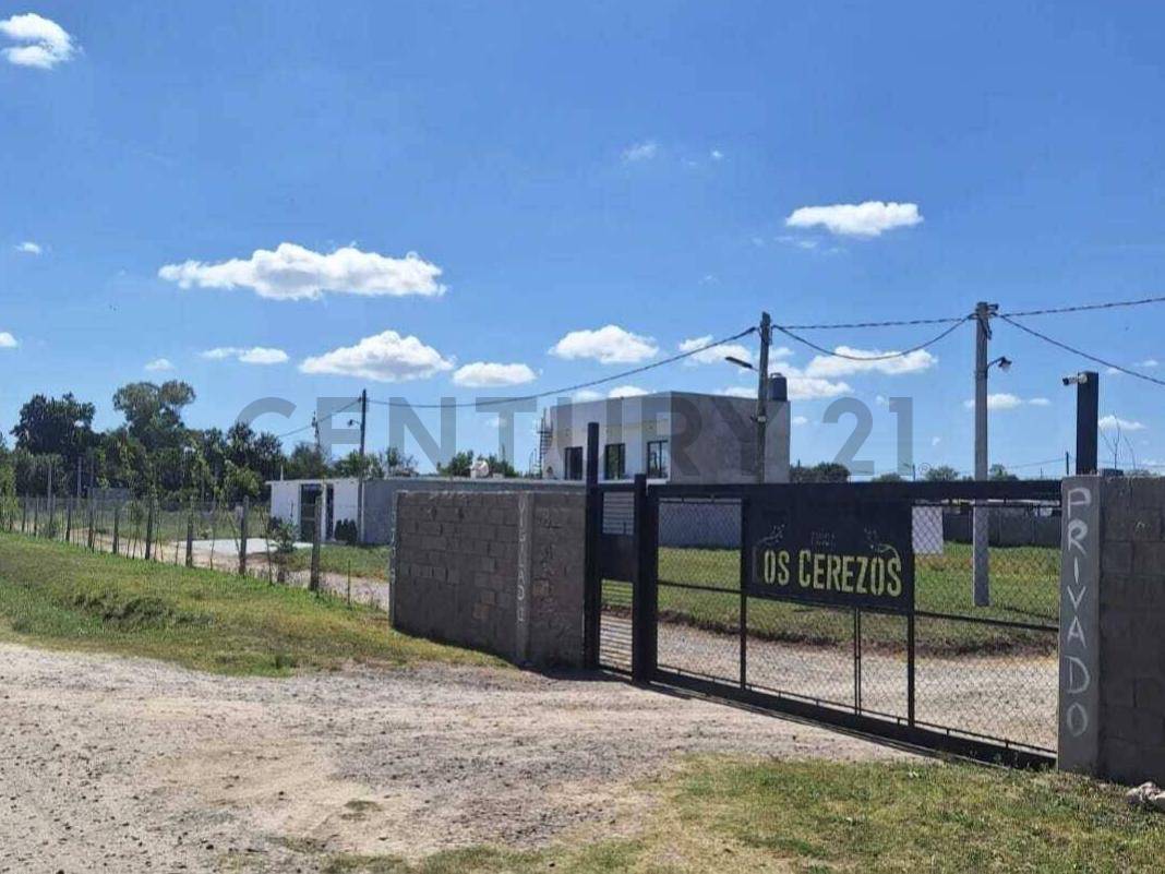Lote de 324 m² en Los Hornos, foto 2