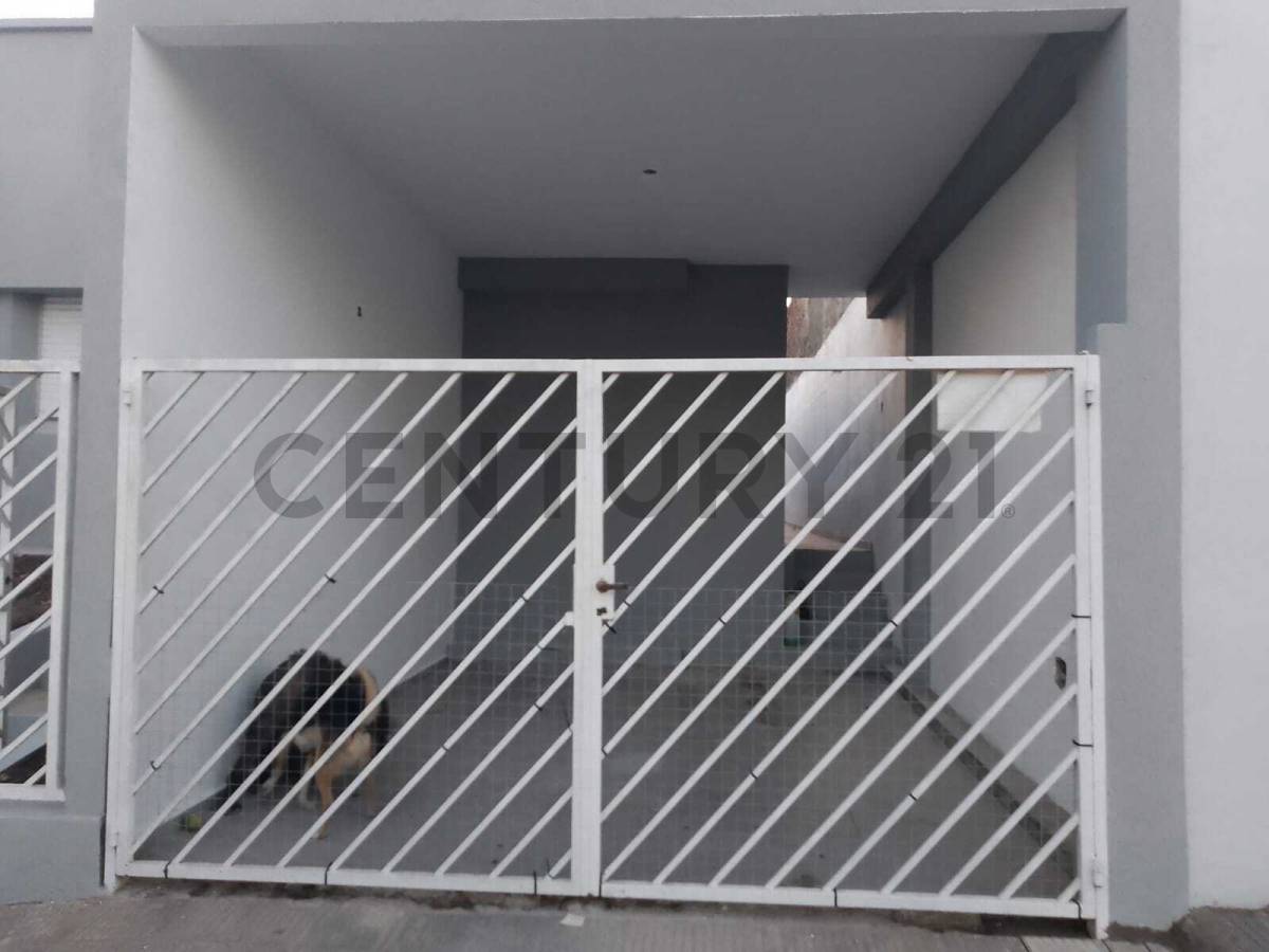 Casa de 2 dormitorios en Tolosa, foto 2