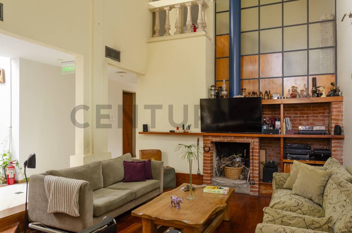 Casa de 4 dormitorios en La Plata, foto 4