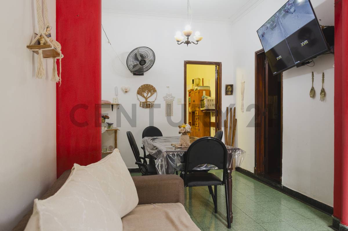 Casa de 4 dormitorios en La Plata, foto 3