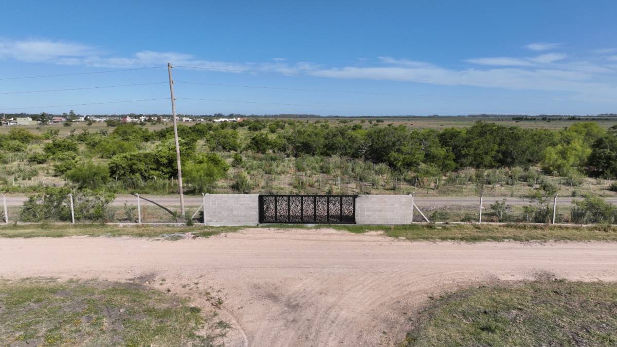 Lote de 555 m² en Berisso, foto 2