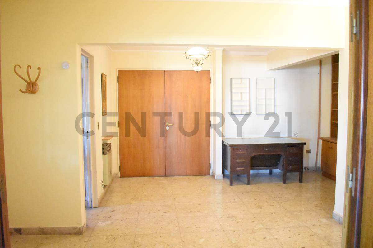 Departamento de 4 dormitorios en La Plata, foto 4