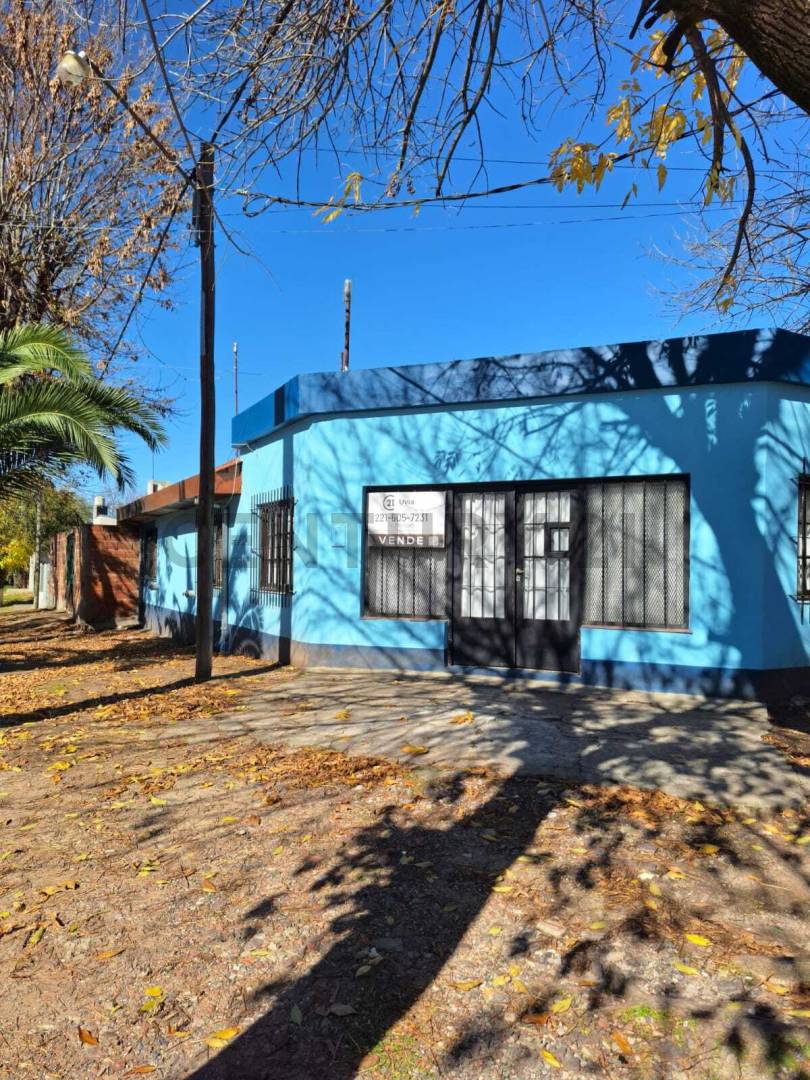Casa de 2 dormitorios en Los Hornos, foto 2