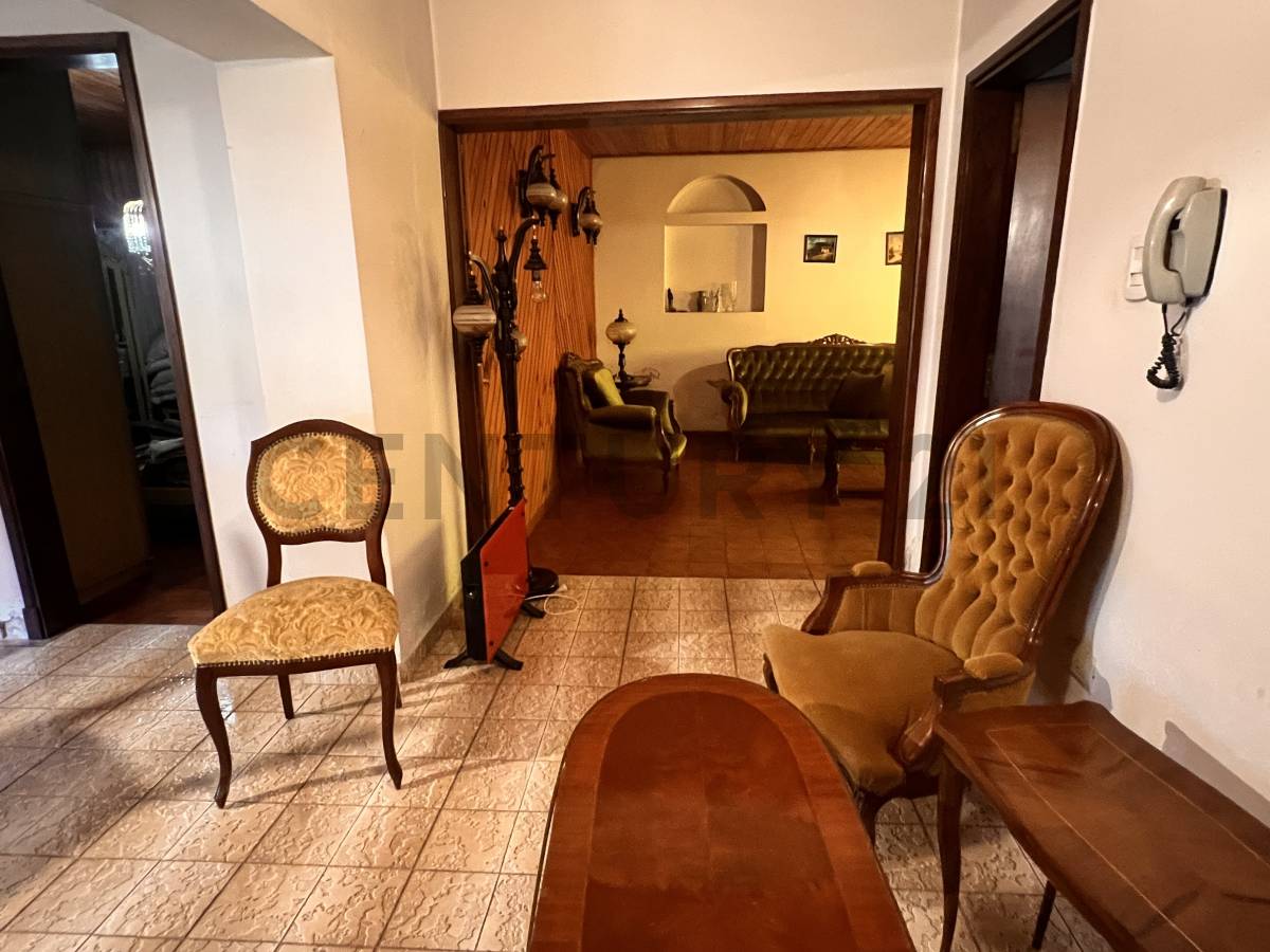 Casa de 3 dormitorios en La Plata, foto 3