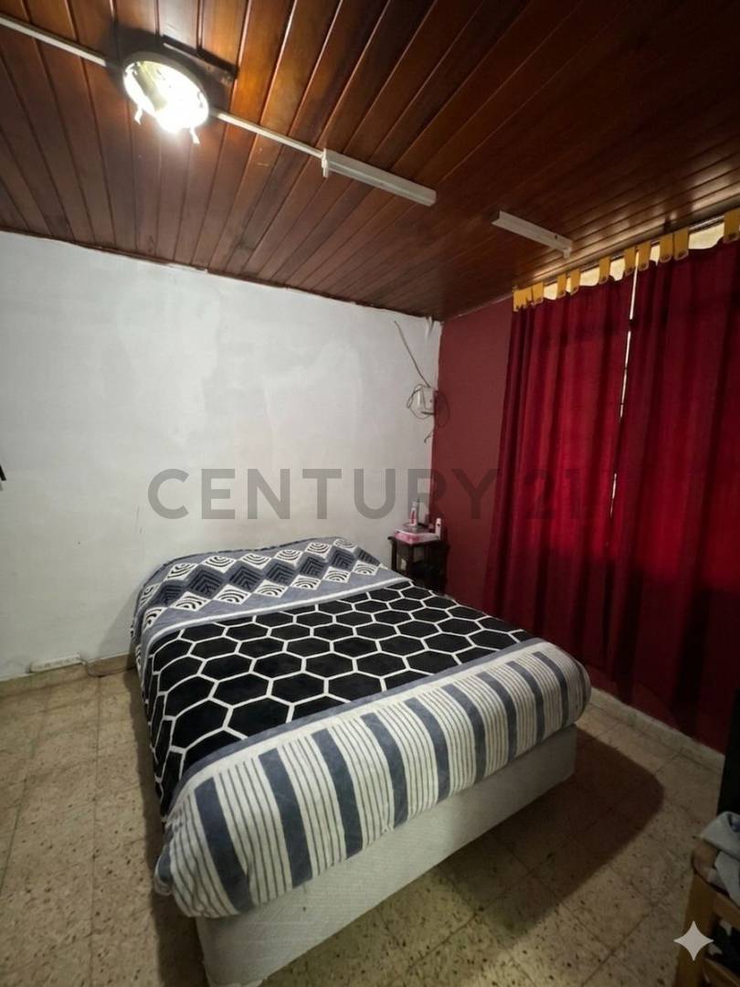 Casa de 4 dormitorios en Ensenada, foto 3