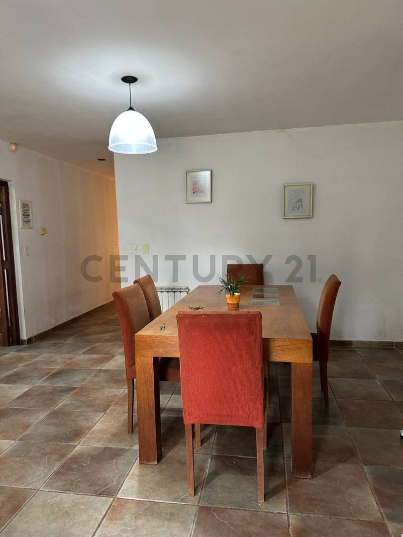Casa de 3 dormitorios en Manuel B Gonnet, foto 4
