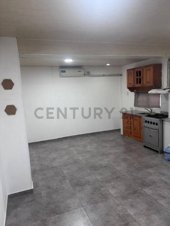 Casa de 1 dormitorio en Berisso, foto 2