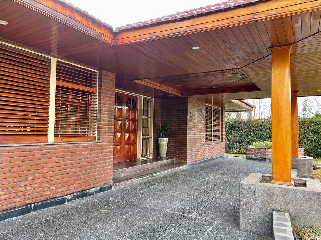Casa de 4 dormitorios en Manuel B Gonnet, foto 3