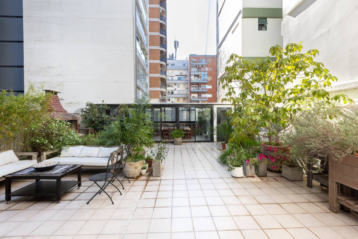 Venta- 3 Amb. 232 m² Totales | Patio + Quincho + Parrilla | 2 Cocheras-Belgrano