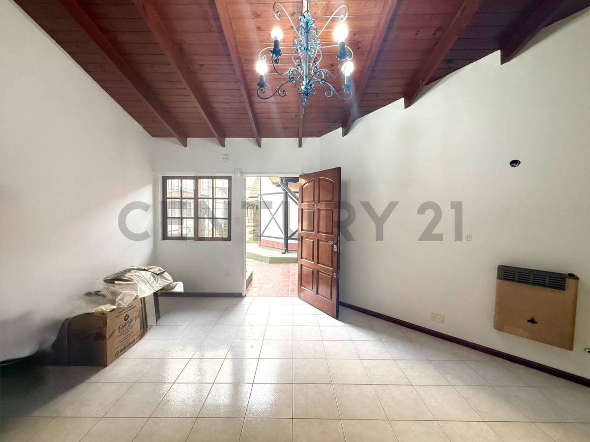 Departamento 4 ambientes villa urquiza con Renta