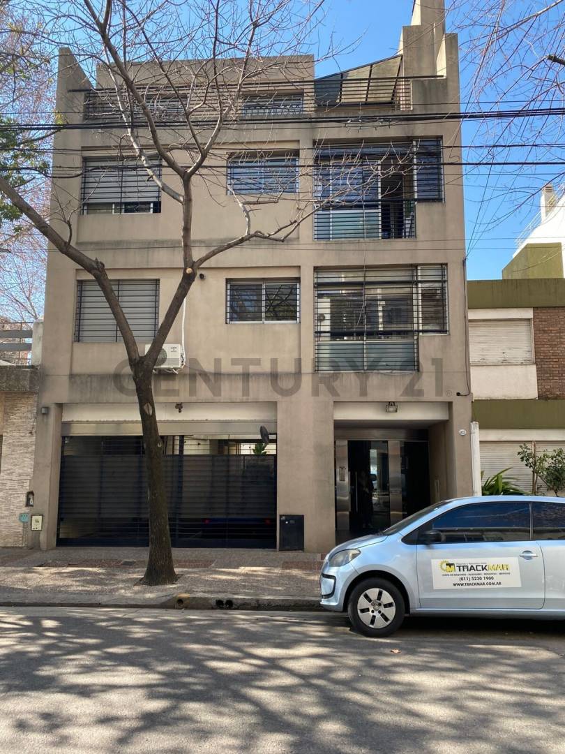 Venta Departamento de 4 Ambientes en Exclusivo Barrio de Lomas de Nuñez