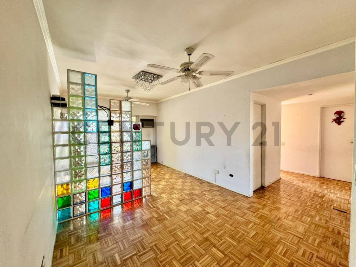 Venta Departamento 3 Ambientes con Cochera en Villa Urquiza
