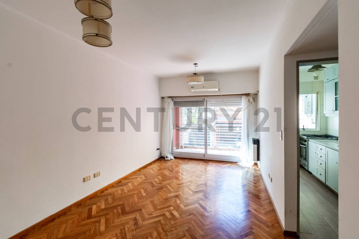 Venta Departamento Dos Ambientes en Villa Urquiza
