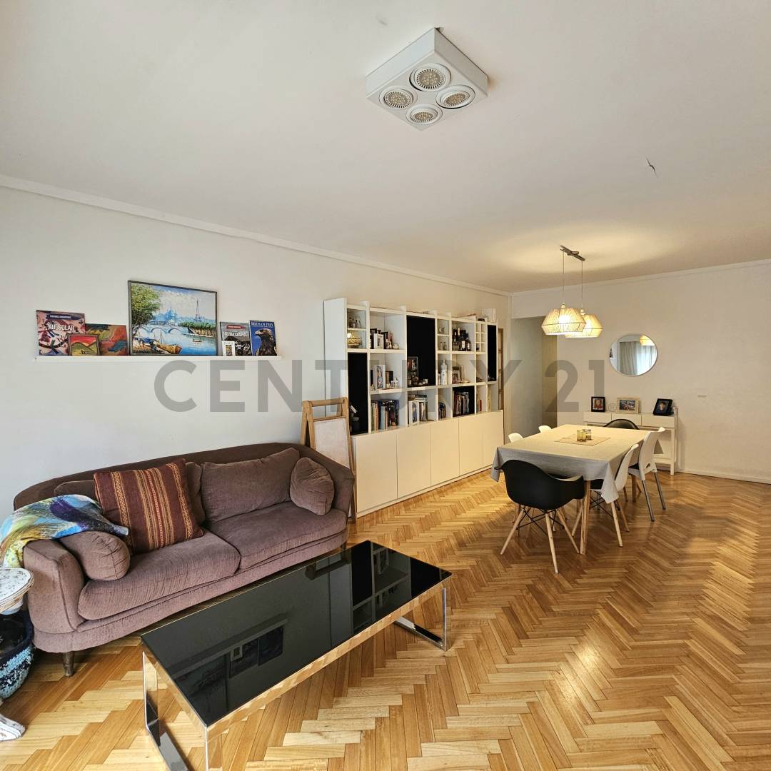 Venta 4 ambientes departamento Palermo