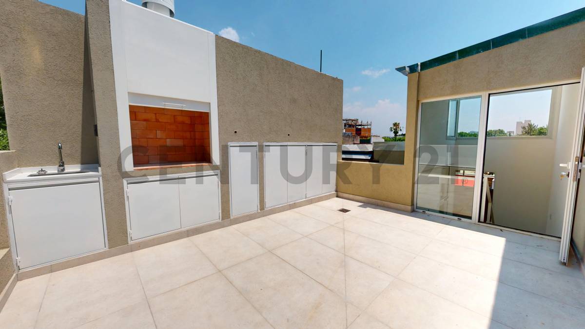PH tipo casa con jardín, terraza y cochera – Jaramillo 2733, Núñez