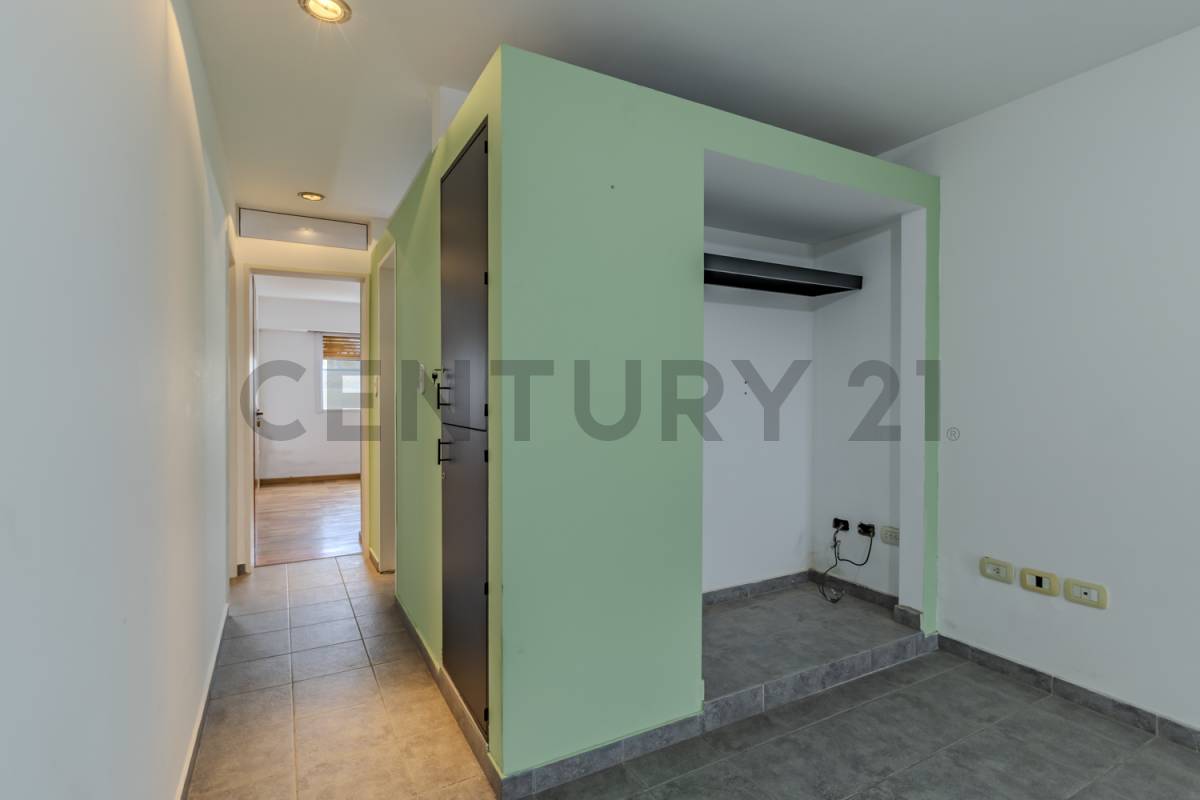 Departamento en venta en la plata 2 dormitorios y 3 ambientes en La Plata