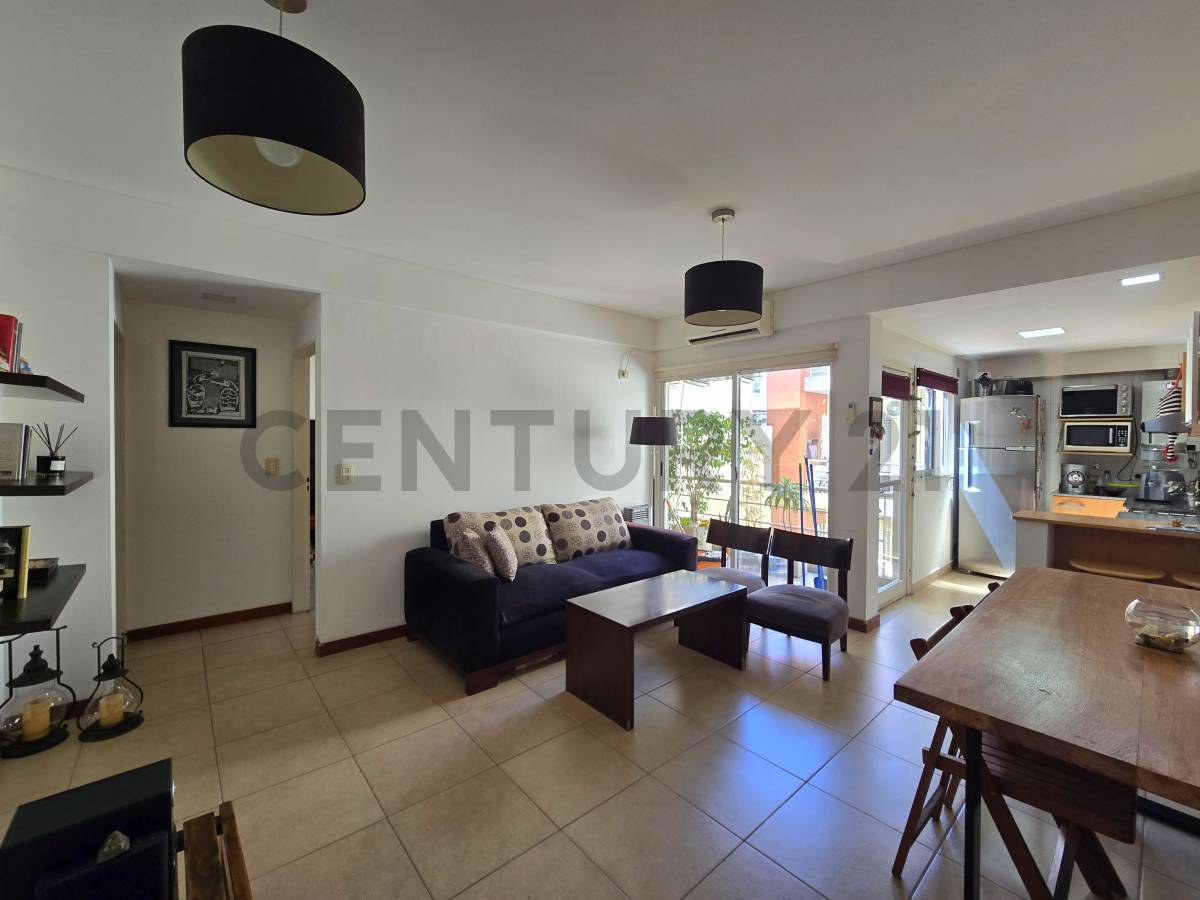 Venta 2 Ambientes con Balcón y Parrilla Propia en Villa Urquiza - Apto Credito