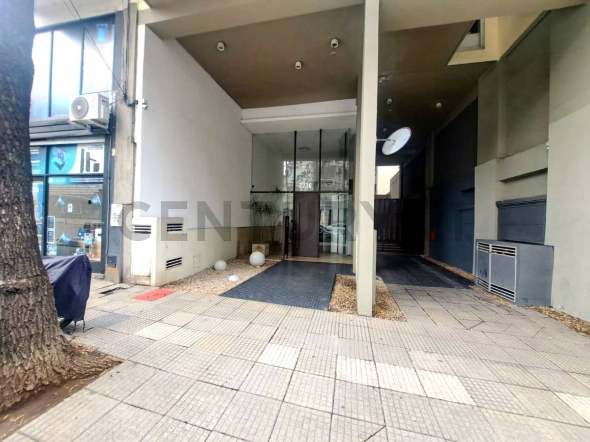 Departamento en Venta en Belgrano-2 Ambientes con Balcon Deck-Pileta -Apto Credito