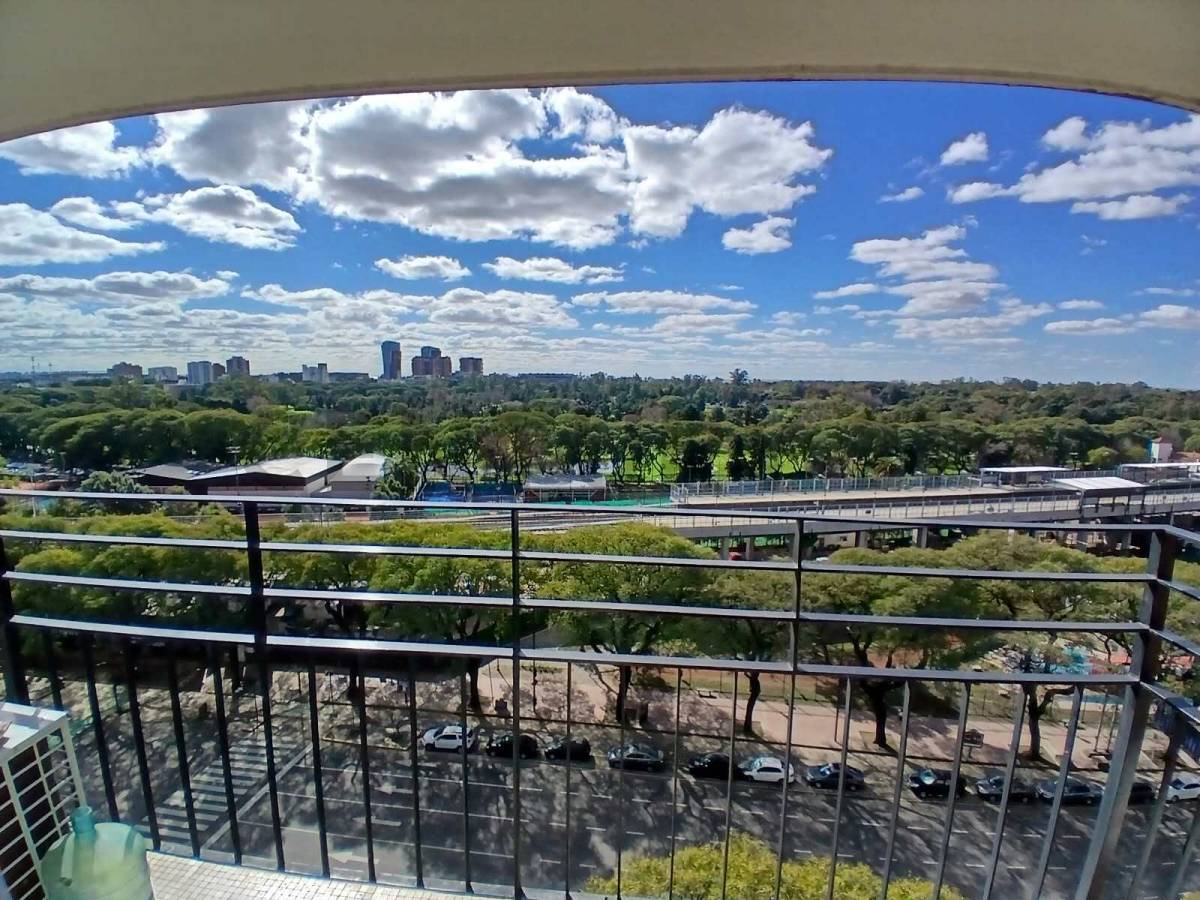 Venta-Departamento en Las Cañitas, 3 Ambientes con Dependencia, Cochera y Baulera
