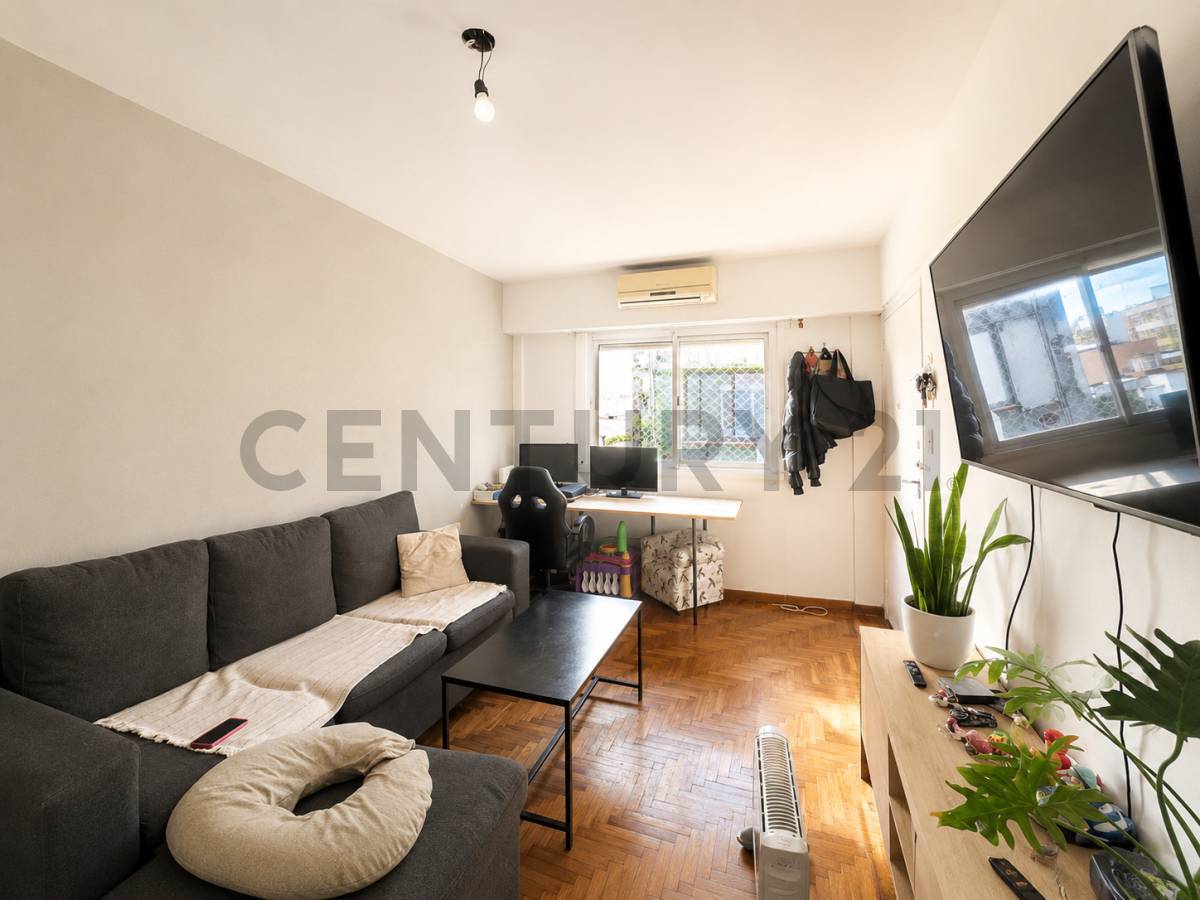 Venta amplio 2 ambientes en Villa Urquiza