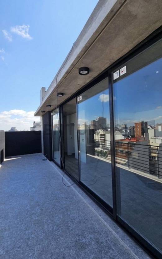 ¡Exclusivo 2 Ambientes a Estrenar con Balcón de 6 m! – Piso 9° – Vista Abierta – Núñez/Belgrano