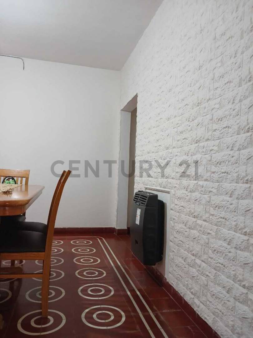 Casa de 3 dormitorios en Villa Azalais Oeste, foto 5