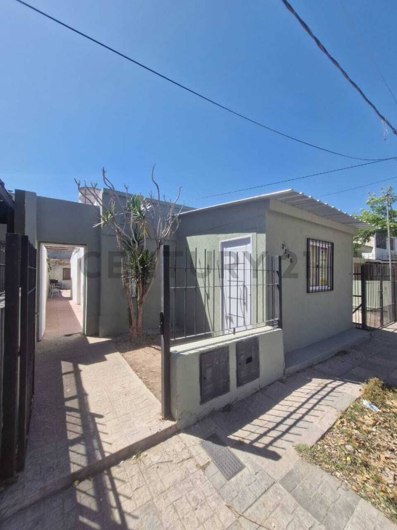 Casa de 3 dormitorios en Alta Córdoba, foto 2