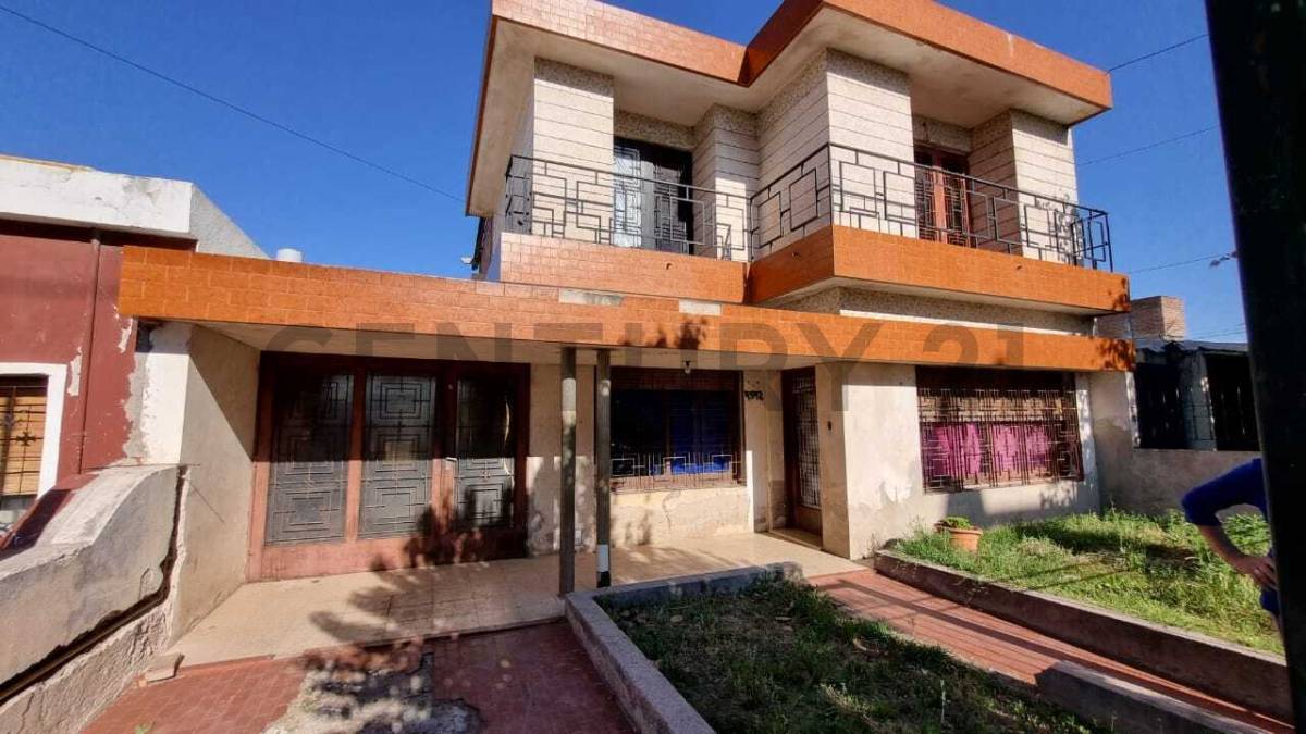 Casa de 4 dormitorios en Parque Liceo Segunda Sección, foto 2