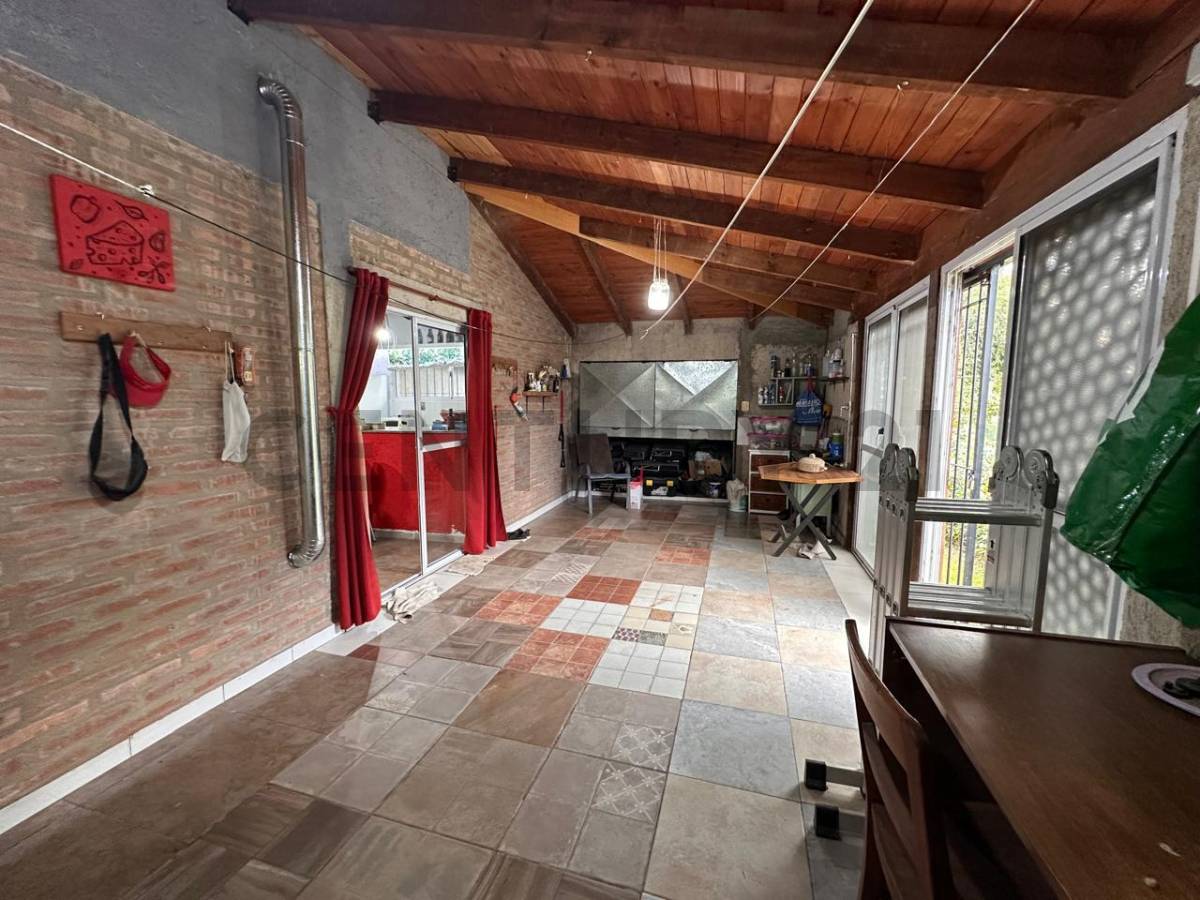 Casa de 10 dormitorios en Villa General Belgrano, foto 4