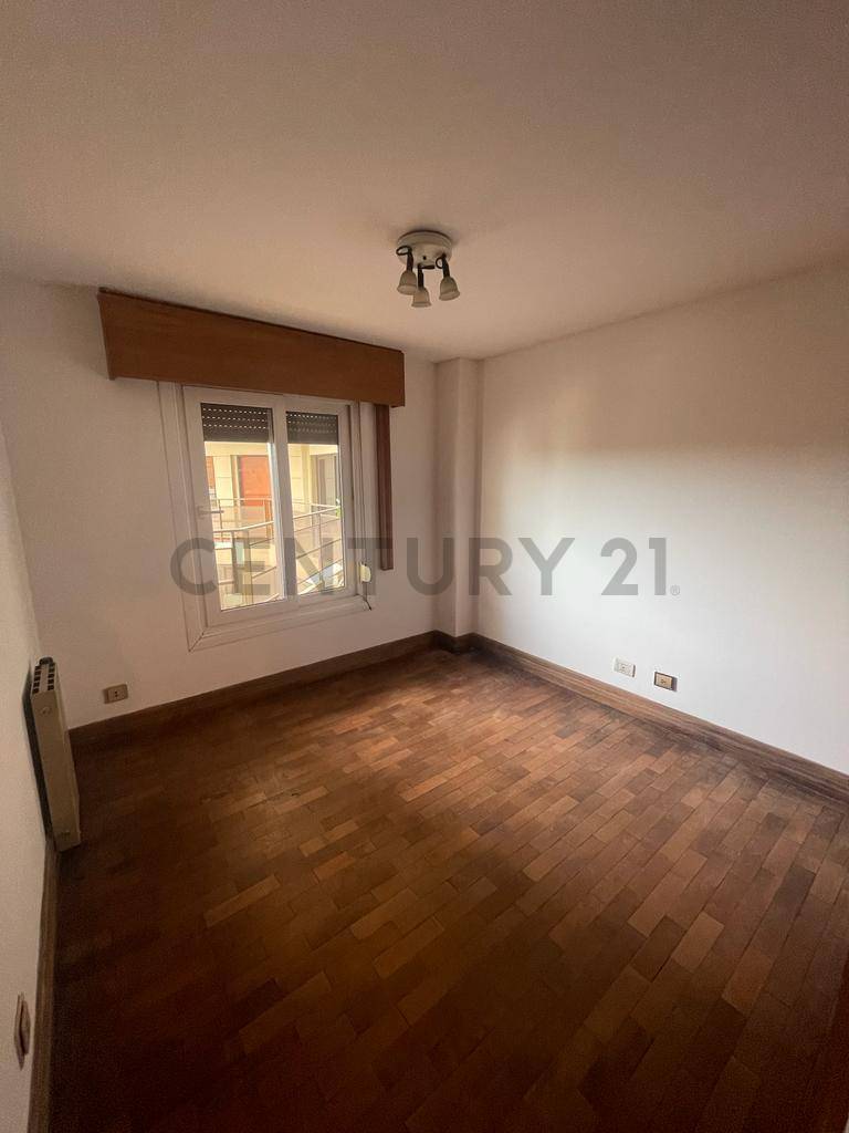 Departamento de 4 dormitorios en Nueva Córdoba, foto 5