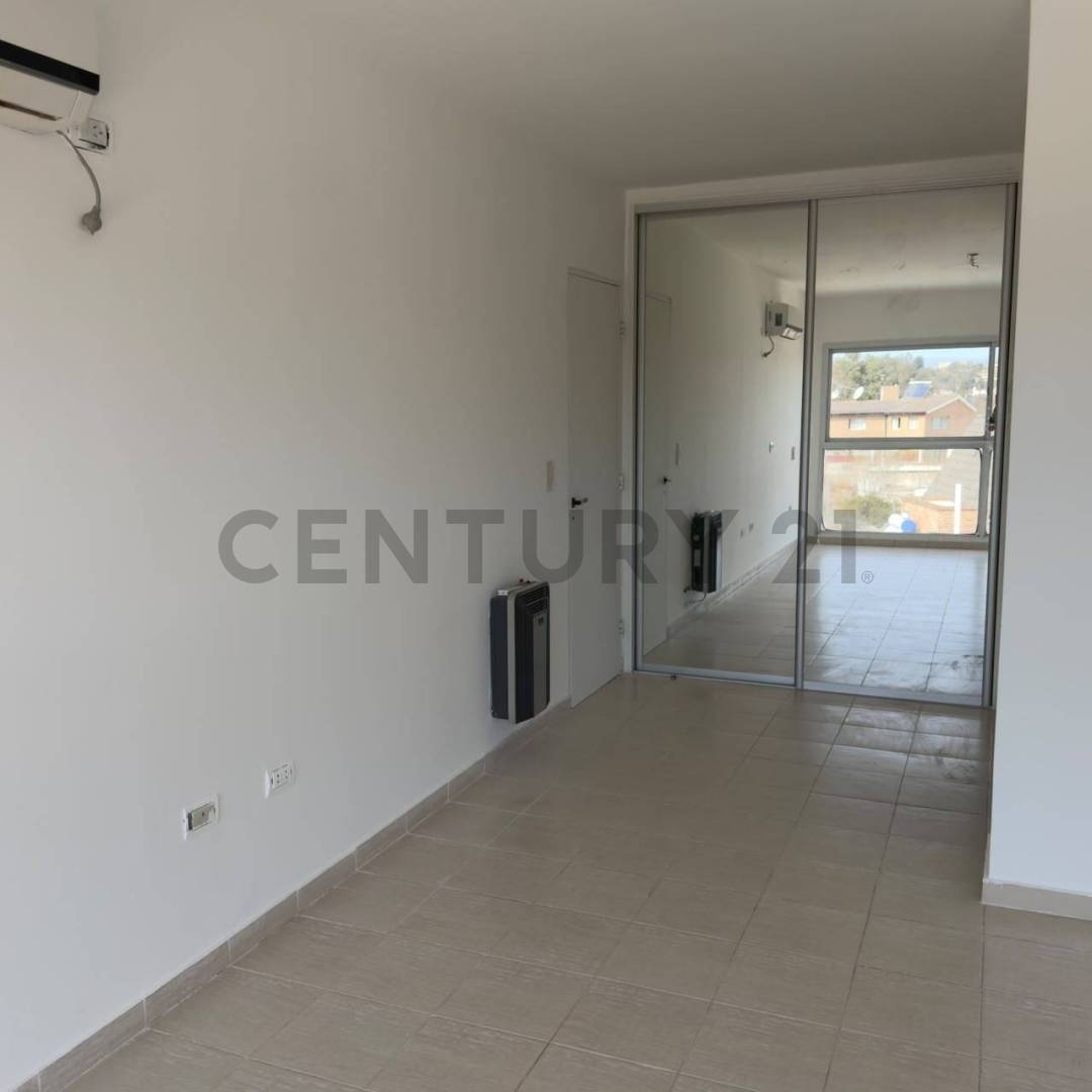 Casa de 3 dormitorios en Villa Carlos Paz, foto 3