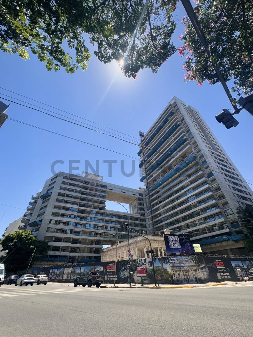Venta de Departamento 4 ambientes con gran terraza a estrenar en el Complejo Palacio Roccatagliata