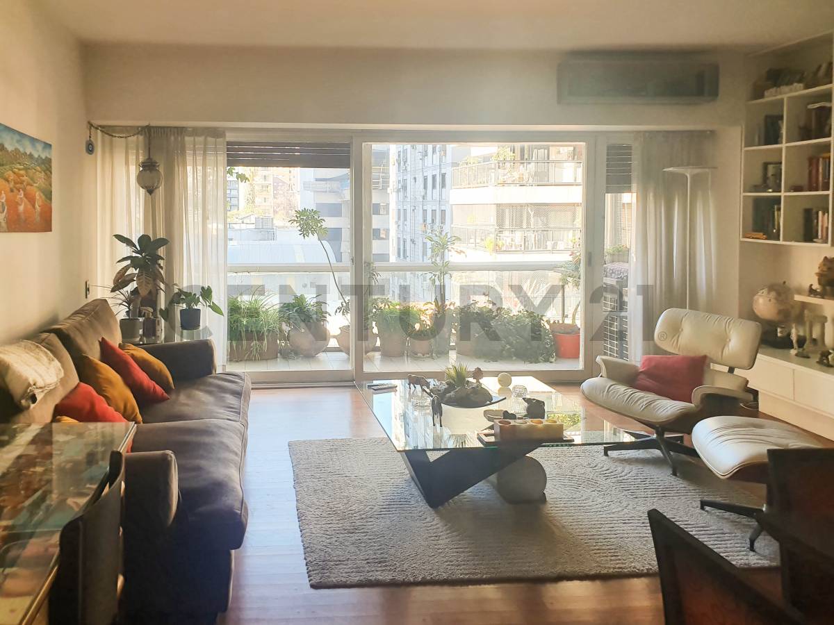Venta Departamento 4 Ambientes con Dependencia y Cochera/Boulevard Olleros