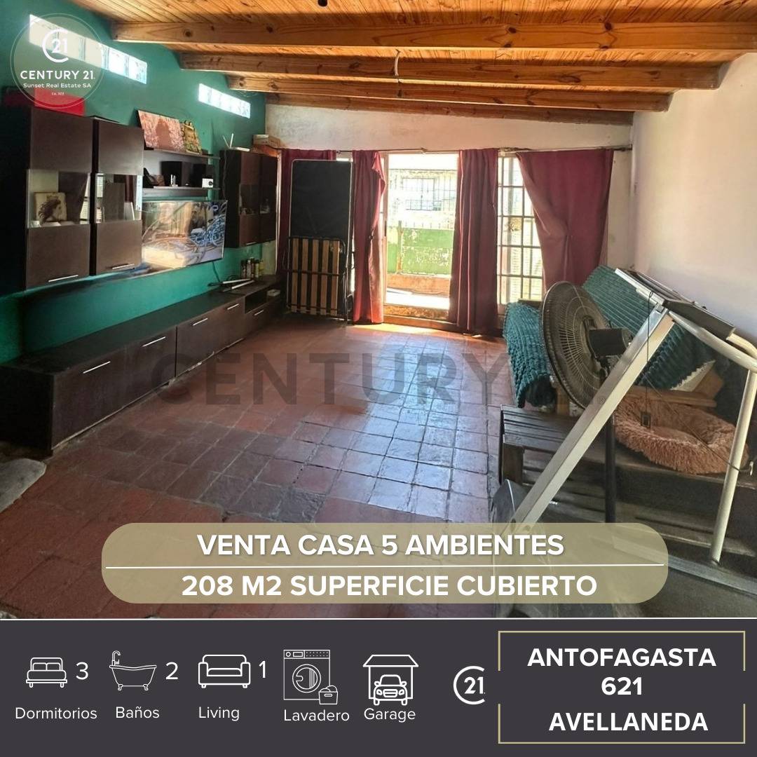 CASA EN VENTA 5 AMBIENTES AVELLANEDA / CON PATIO Y TERRAZA