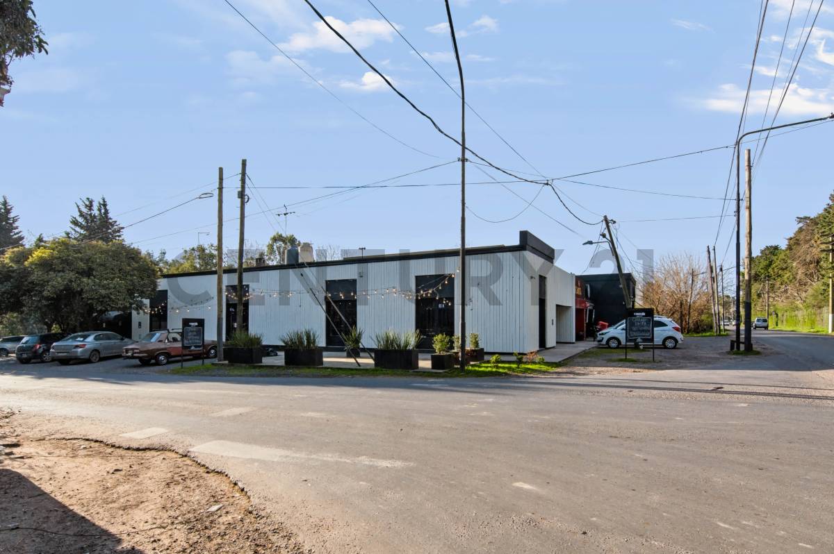 Venta de Complejo Comercial City Bell