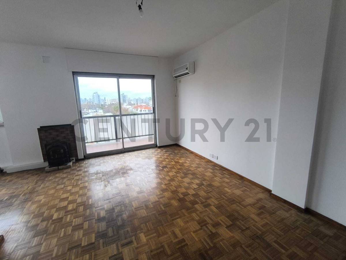 Venta Departamento 3 ambientes al frente con Balcon Barrio de Nuñez