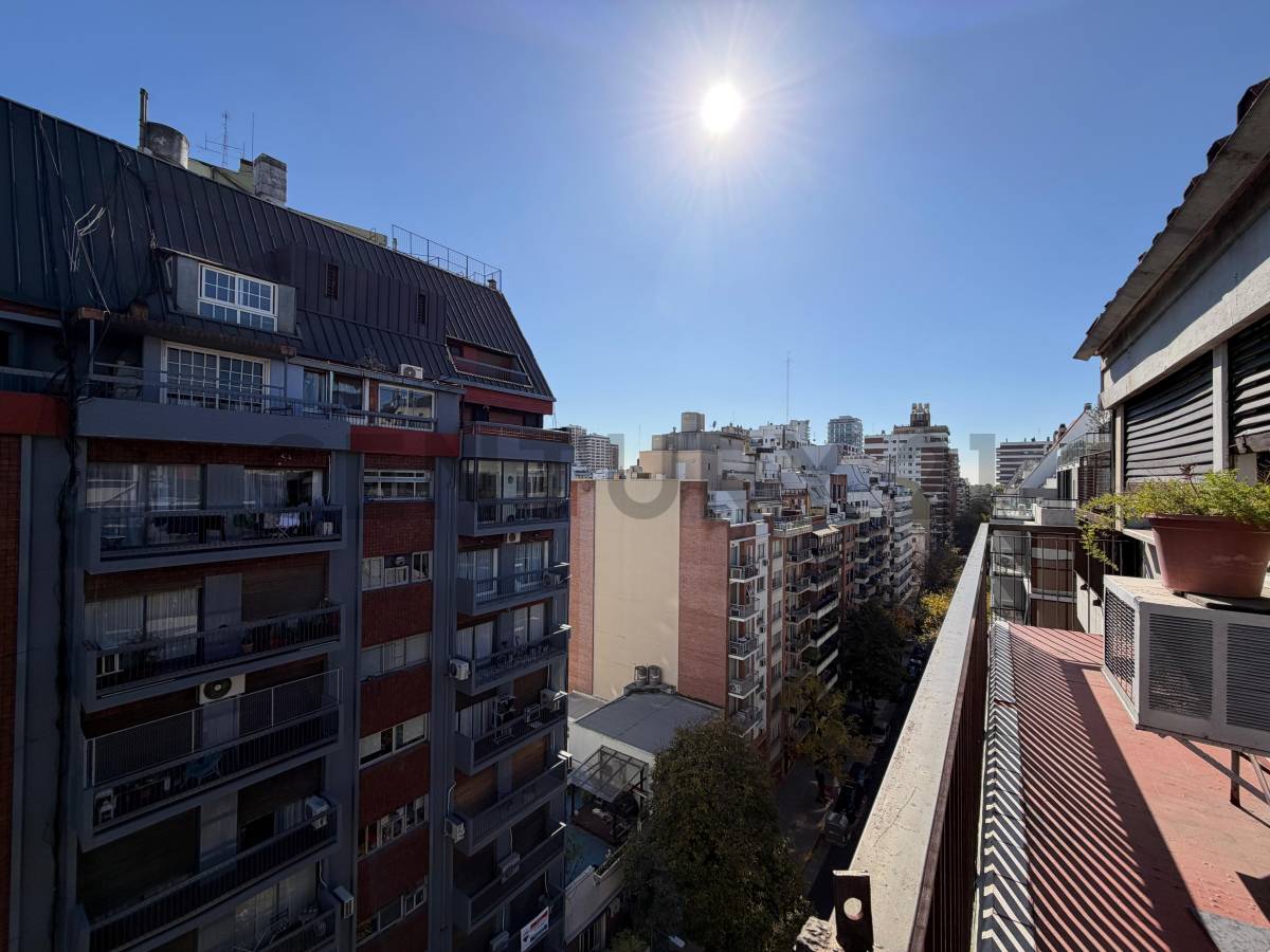 Venta – 2 Ambientes con Balcón Corrido – Piso Alto – Vista Abierta - Super Luminoso - Las Cañitas