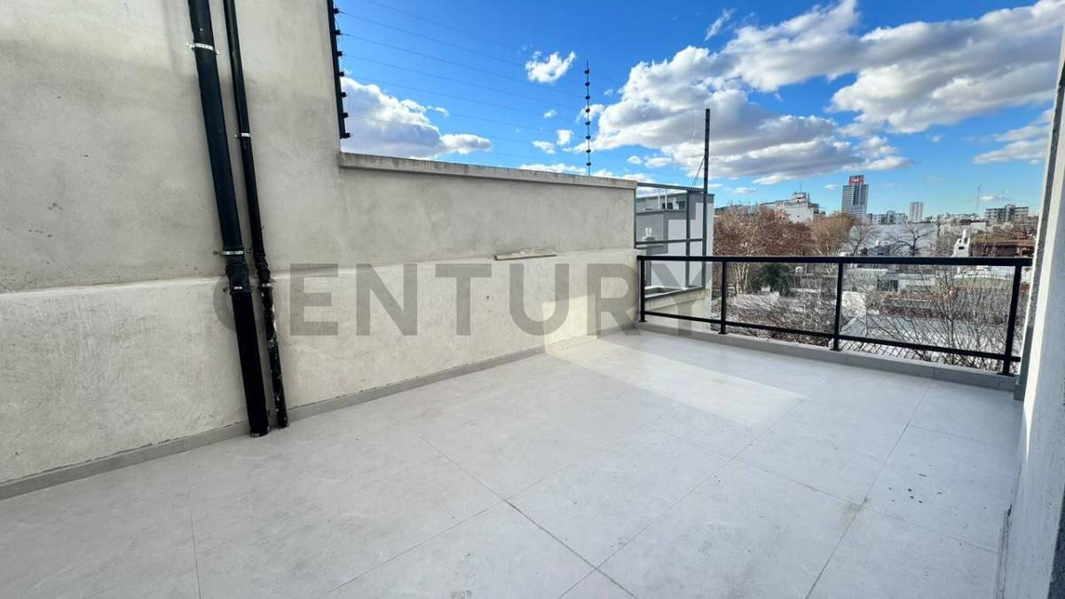 Venta 2 Ambientes con Balcón y Gran Terraza Privada - Entrega Nov/Dic 2026 - opcional Ultima Cochera