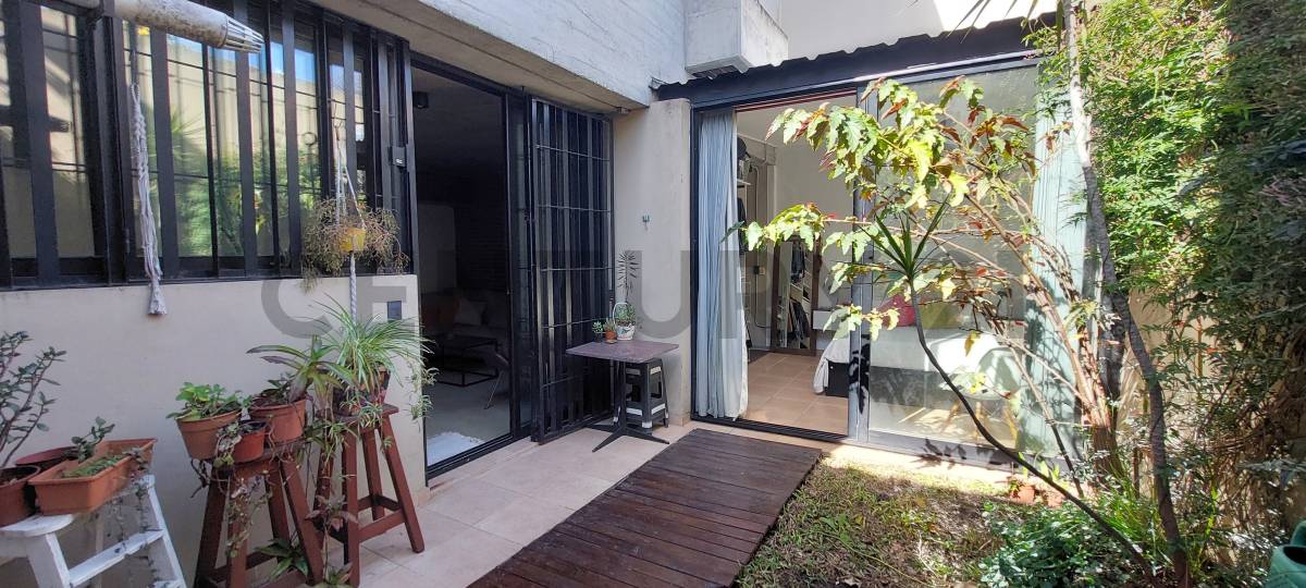 Venta PH / Departamento PB 2 Ambientes con Patio y Parrilla