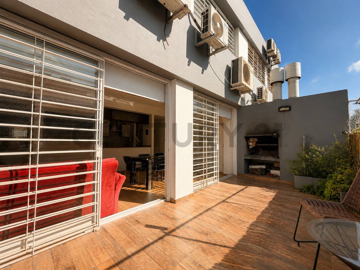 Venta 3 Amb C/ Balcon con Parrilla, Pileta y Cochera - Villa Urquiza