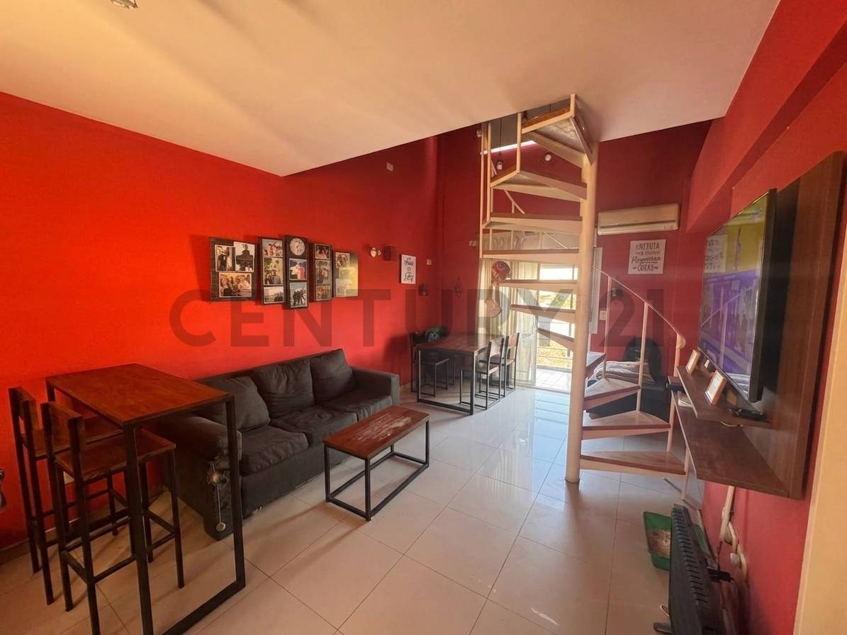 Dúplex en Villa Urquiza – 3º y 4º piso