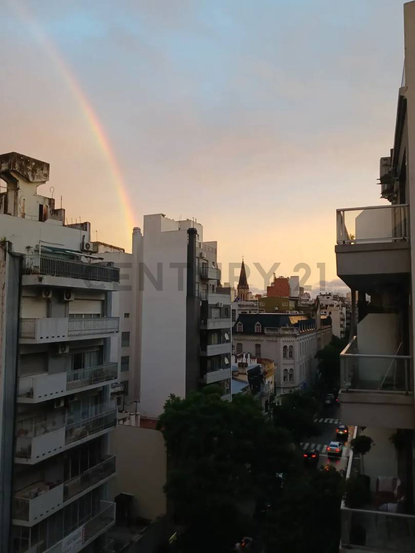 Departamento Amueblado en Alquiler , con Balcón, en La Mejor Zona de Palermo !