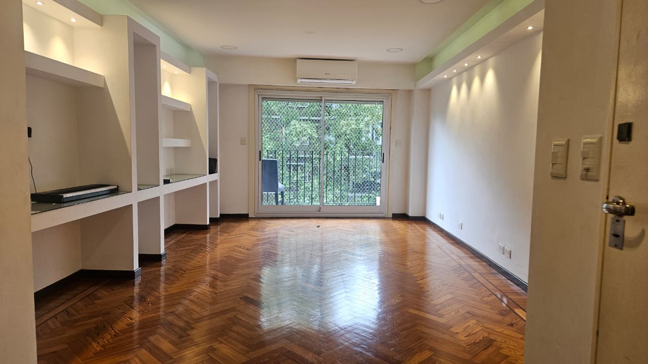 Departamento en venta en Palermo de 4 ambientes - al Frente - Luminoso