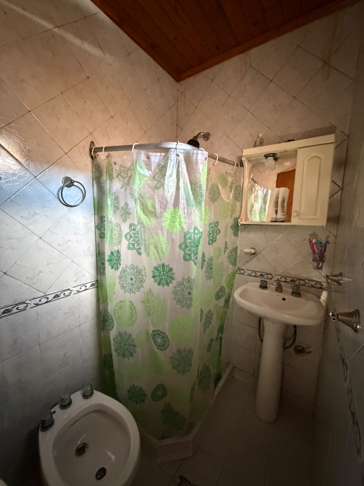 Casa de 5 dormitorios en Berisso, foto 5