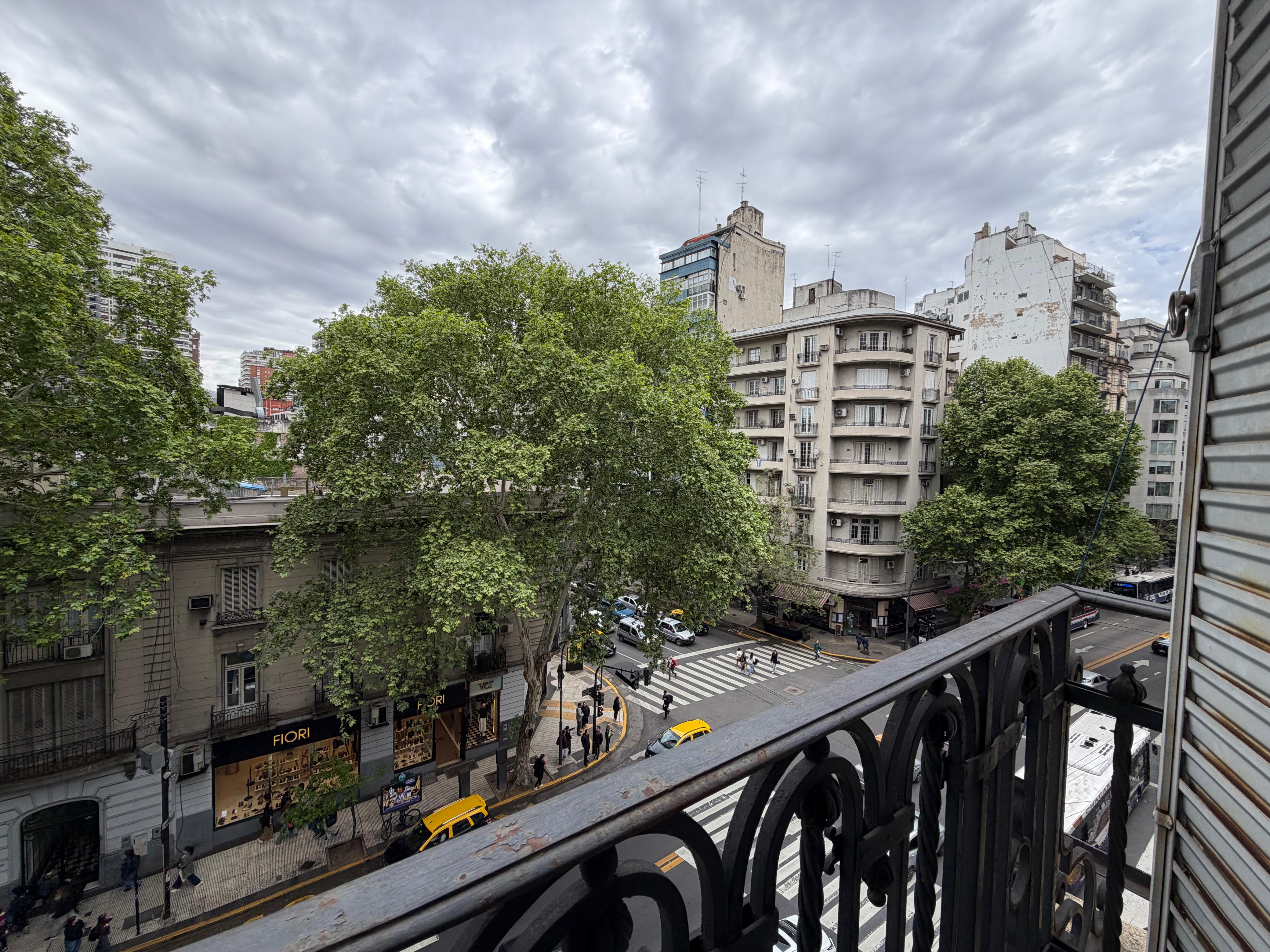 Venta 5 Amb Patio/Terraza, Vista Abierta, Super Luminoso, Excelente Ubicación en Palermo
